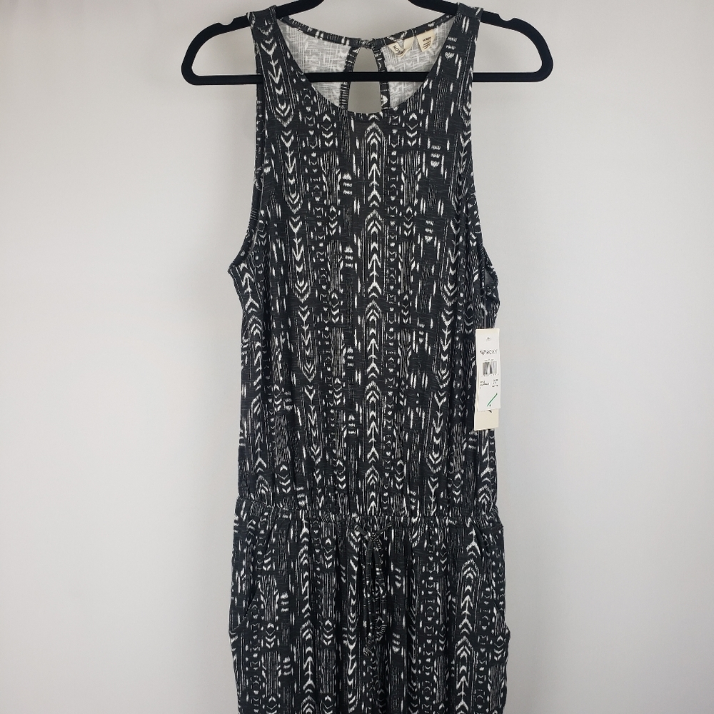 Roxy romper size m